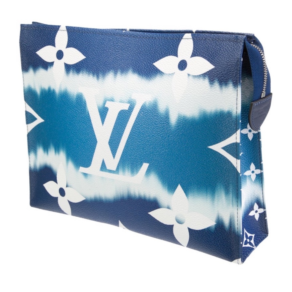 Louis Vuitton Monogram Escale Toiletry Pouch 26 - Picture 3 of 5